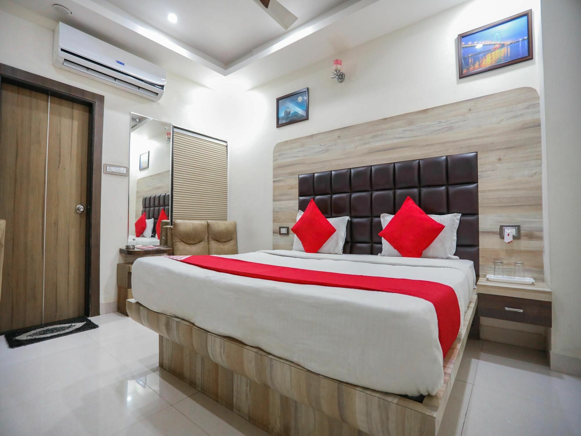 Galaxy Star Hotel Bhopal Luaran gambar